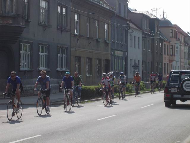 prujezd Krnovem